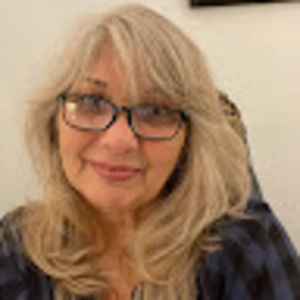 Meet your Posher, Shelly